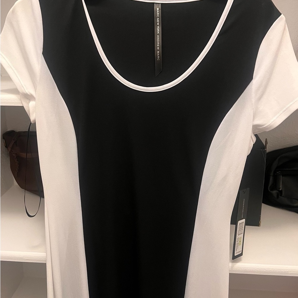 Elegant Black and White Short Sleeve Dress